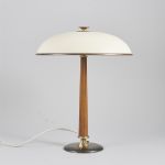 1358 1525 TABLE LAMP
